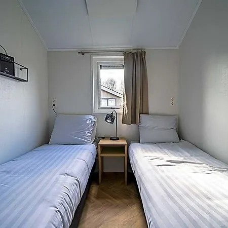 Tidy With Dishwasher, Near The River Maas 2*